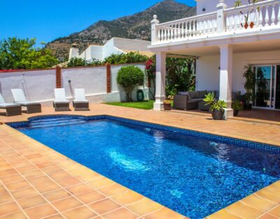 Four bedroom villa Mijas Pueblo with private pool and BBQ