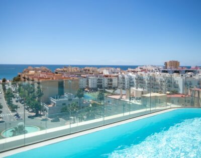 Newly Built 2 Bedroom Apartment in Estepona with roof top pool