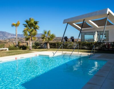 New Modern 3 Bedroom Apartment with 3 pools and Gym, La Cala de Mijas