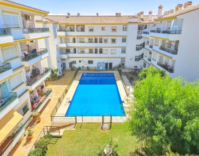 Three bedroom penthouse apartment in La Cala close to beach